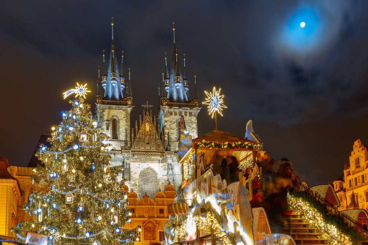 Immagini Di Praga A Natale.Mercatini Di Natale A Praga Suggestioni Di Magie E Leggende