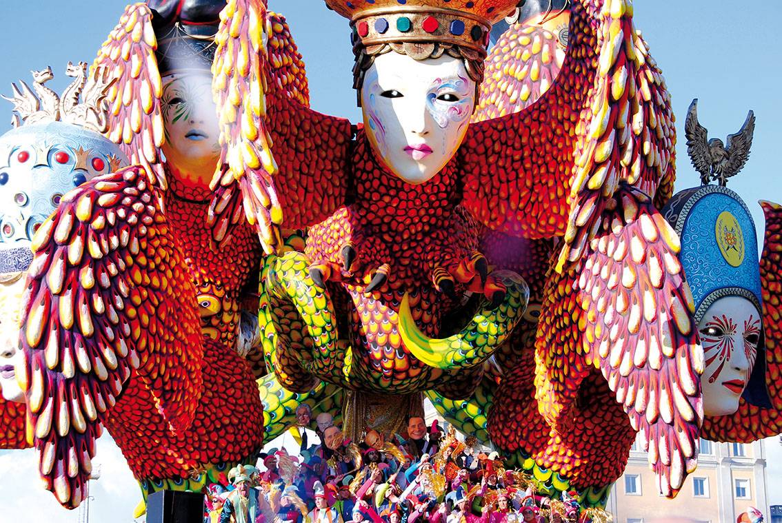 Il 150° anno del Carnevale di VIAREGGIO e Lucca