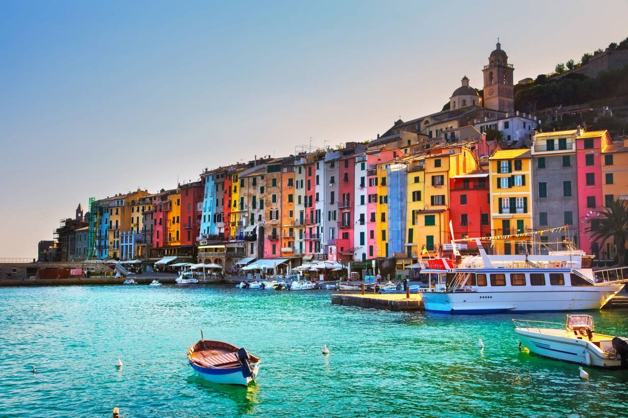 LE CINQUE TERRE,GENOVA, FORTE DEI MARMI E IL GIARDINO DEI TAROCCHI 