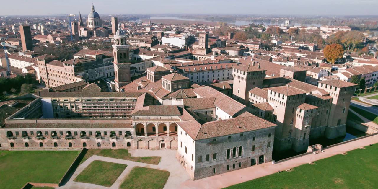 MANTOVA: con il complesso museale  Palazzo Ducale 