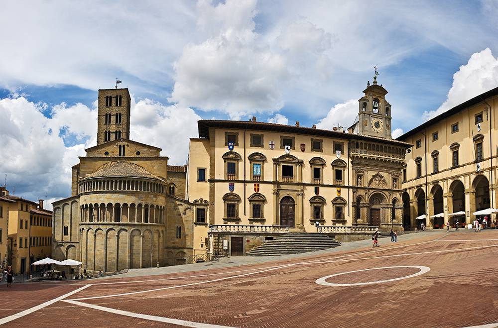 Siena, San Gimignano, Firenze, Arezzo e Cortona