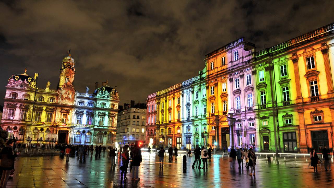 lione lione
